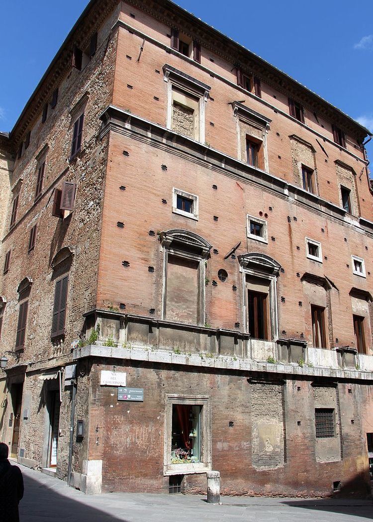 Palazzo Francesconi-Mocenni, Siena