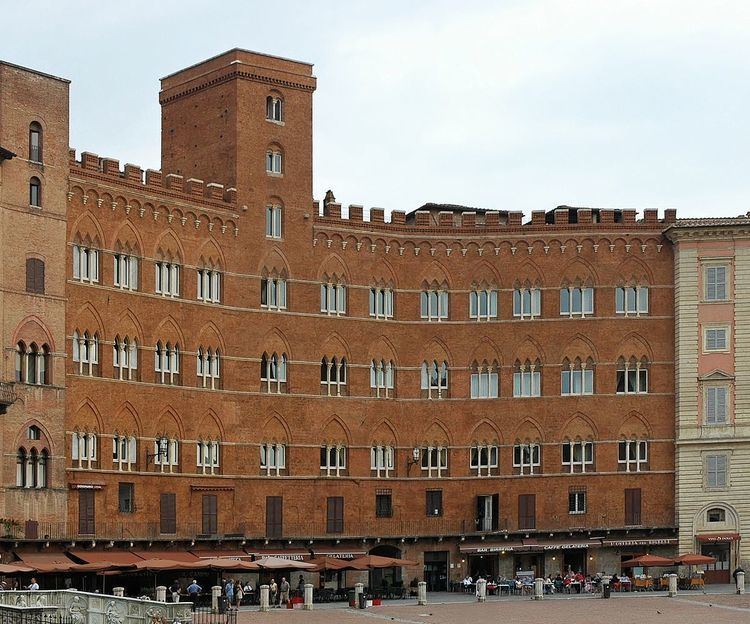Palazzo Sansedoni, Siena