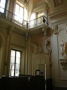 Palazzo Viviani della Robbia, Florence httpsuploadwikimediaorgwikipediacommonsthu