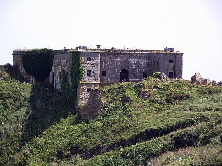 Palmerston Forts, Milford Haven
