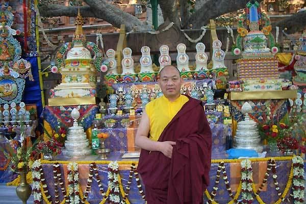 Paltul Rinpoche Karma Woesel Doejoe Ling Ven Paltul Rinpoche