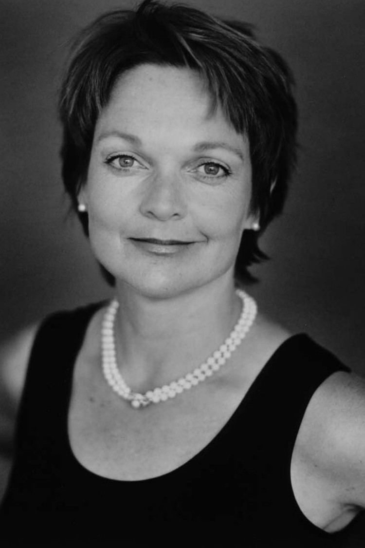 Pamela Reed Pamela Reed Profile