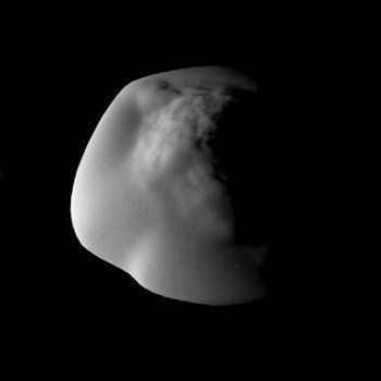 Pan (moon) Image of the Day Saturn39s Weird Moon Pan cool picture page 1