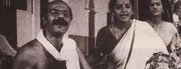 Panchavadi Palam KG Georges Panchavadi Palam 1984 movie featuring Bharat Gopy