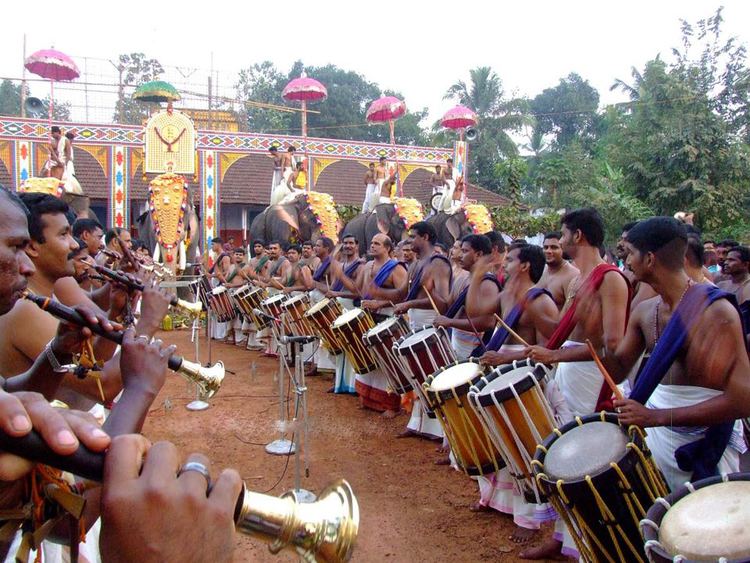 Panchavadyam Panchavadyam Rhythms Of Kerala La Paz Group