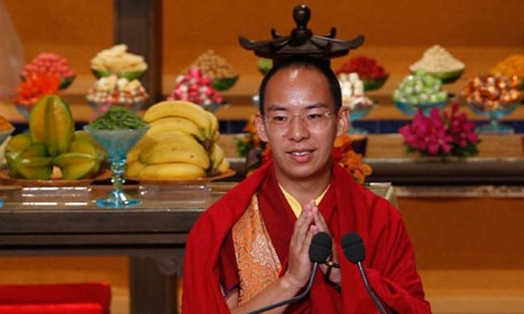 Panchen Lama China calls on its Panchen to shun the Dalai Lama Tibetan Review