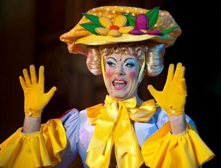 Pantomime dame David Ashley and the secrets of a pantomime dame
