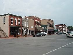 Paola, Kansas httpsuploadwikimediaorgwikipediacommonsthu