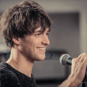 Paolo Nutini httpslh4googleusercontentcomgt3bhAWBdcAAA