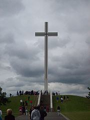 Papal cross httpsuploadwikimediaorgwikipediacommonsthu