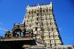 Papanasanathar temple httpsuploadwikimediaorgwikipediacommonsthu