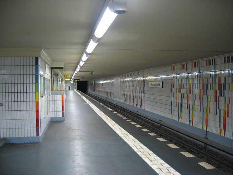 Paradestraße (Berlin U-Bahn)