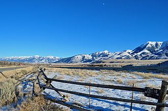 Paradise Valley (Montana) httpsuploadwikimediaorgwikipediacommonsthu