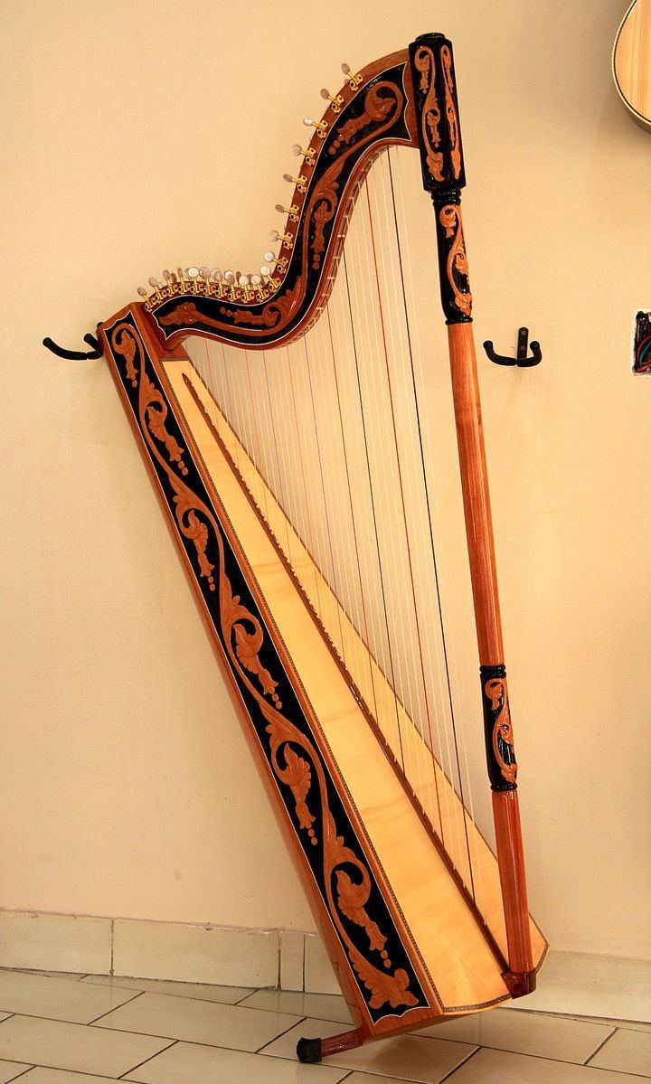 Paraguayan harp