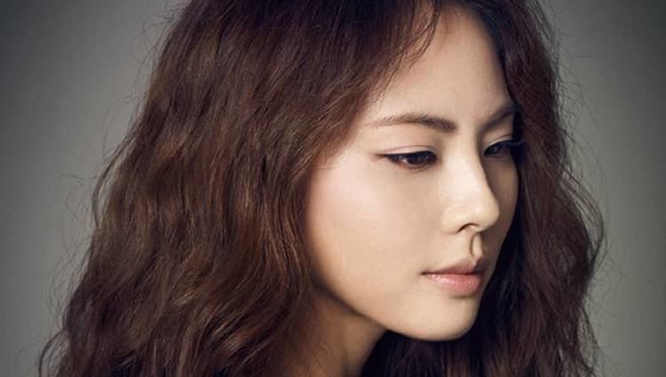 Park Ji-yoon Park Ji Yoon to host 39SNL Korea39 perform her past hit