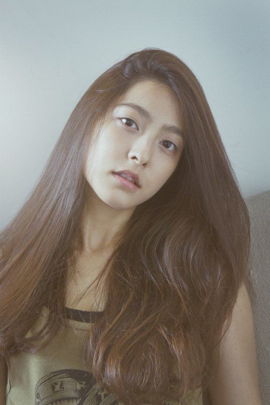 Park Se-yeong Rookie actress Park Seyeong cast for quotThe Equator Man