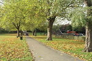 Parks and open spaces in Haringey httpsuploadwikimediaorgwikipediacommonsthu