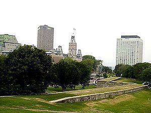 Parliament Hill (Quebec City) httpsuploadwikimediaorgwikipediacommonsthu