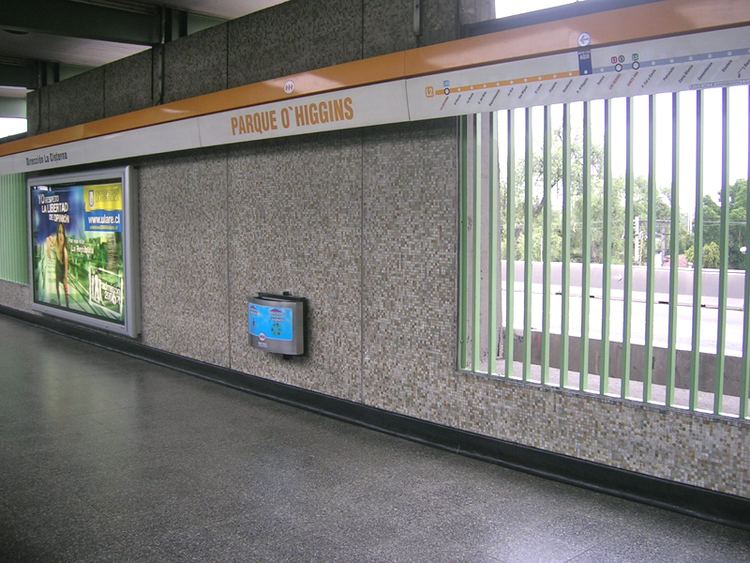 Parque O'Higgins metro station