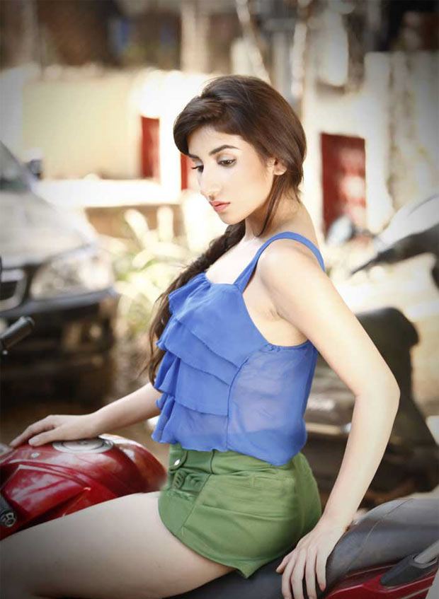 Parul Gulati 30 Unseen Glamorous Wallpapers of Parul Gulati You Should Check Out