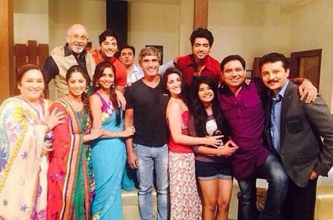 The cast of the 2015 Indian soap opera, Parvarrish – Season 2 smiling all together
