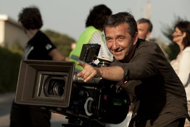 Pascal Chaumeil Heartbreaker39 director Pascal Chaumeil dies aged 54 News