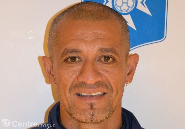 Pascal Vahirua wwwlyonnefr Football AUXERRE 89000 Il revient