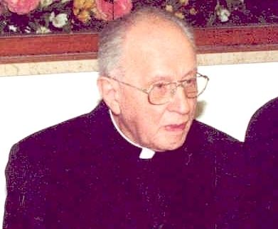 Pasquale Macchi L39anello del varesino monsignor Macchi al dito di papa