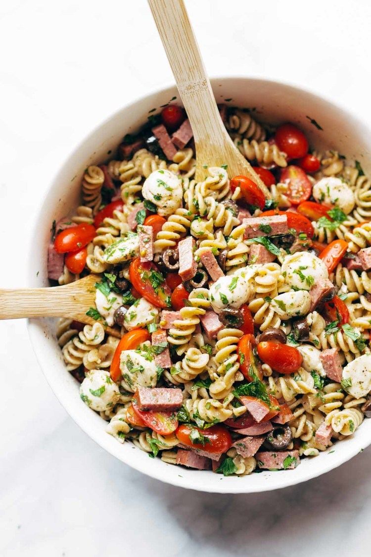 Pasta salad cdnpinchofyumcomwpcontentuploadsBestEasyPa