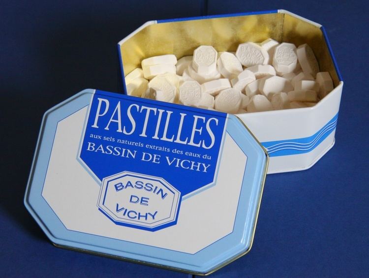 Pastille FilePastilles de Vichy Moinetjpg Wikimedia Commons