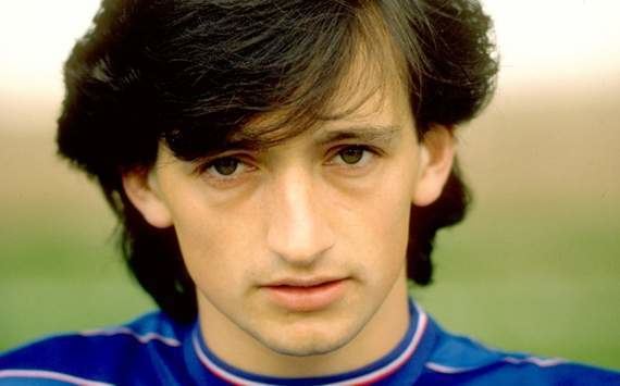 Pat Nevin Extra Time Liverpool brace yourself DJ Pat Nevin is coming Goalcom