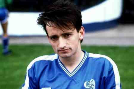 Pat Nevin My Favourite FootballerPat Nevin The Equaliser