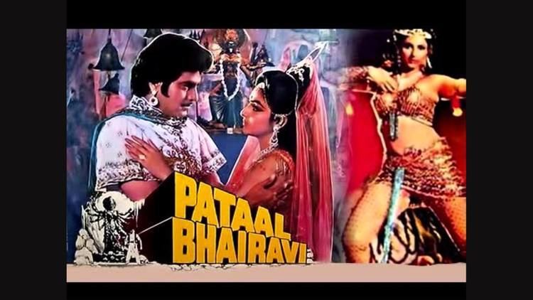 Ek Bechara Phas Gaya Pataal Bhairavi 1985 Full Song HD YouTube
