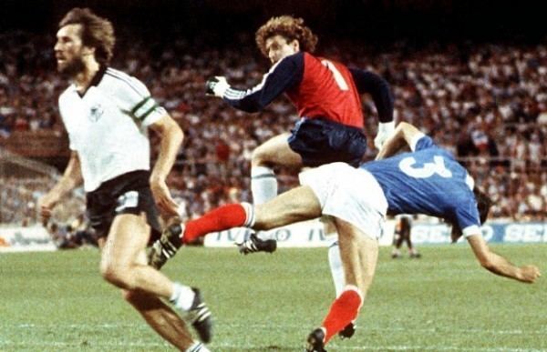 Patrick Battiston Most Exciting World Cup Moments Number 11 Toni