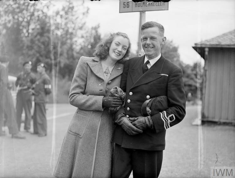 Patrick Dalzel-Job SAILOR MARRIES THE GIRL HE LEFT BEHIND HIM 28 JUNE 1945 OSLO