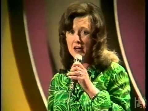 Patsy Riggir Patsy Riggir Break My Mind 1976 TV appearance YouTube