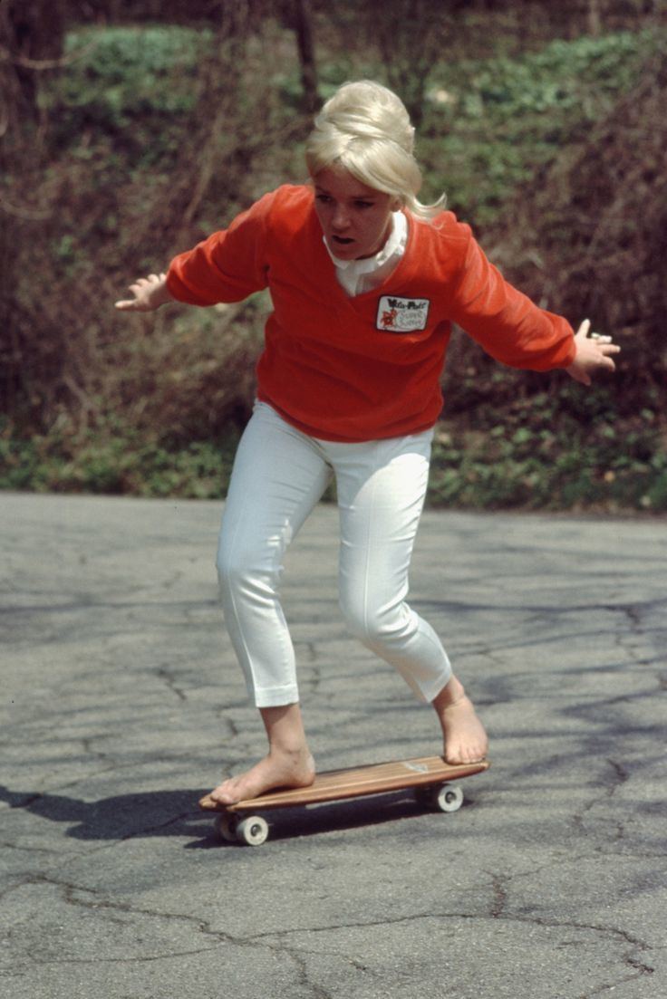 Patti McGee Patti McGee rides barefoot as she demonstrates her