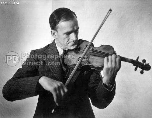 Paul Beard (violinist) PD Stock photo Paul Beard British Violinist Playing The Violin 4