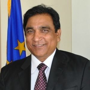 Paul Bhatti ucsndeduassets178831600xpaulbhattijpg