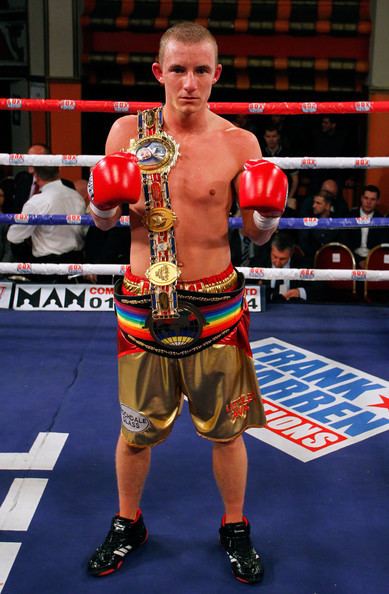 Paul Butler (boxer) Paul Butler Pictures Boxing at Liverpool Olympia Zimbio