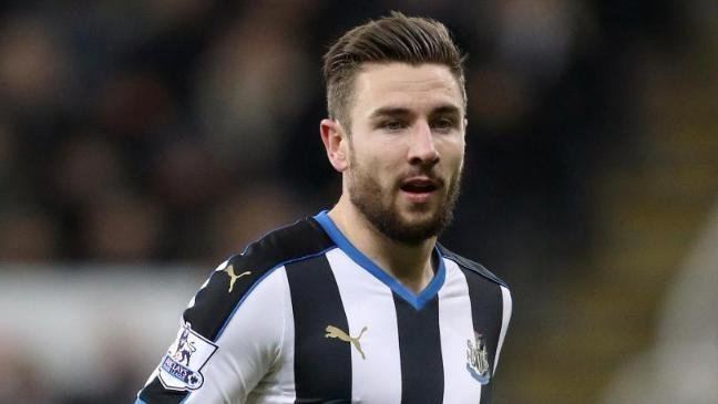 Paul Dummett wwwitsroundanditswhitecoukwpcontentuploads2