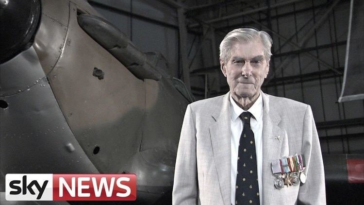 Paul Farnes Battle Of Britain Pilot Paul Farnes Story YouTube