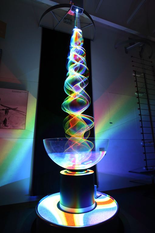 Paul Friedlander (artist) Kinetic Light Sculptures by Paul Friedlander a Scientific