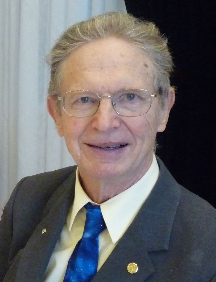 Paul H. Carr (physicist) httpsuploadwikimediaorgwikipediacommonsee