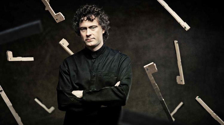 Paul Lewis (pianist) How to Win Music Competitions Even if You Lose Tips from Paul