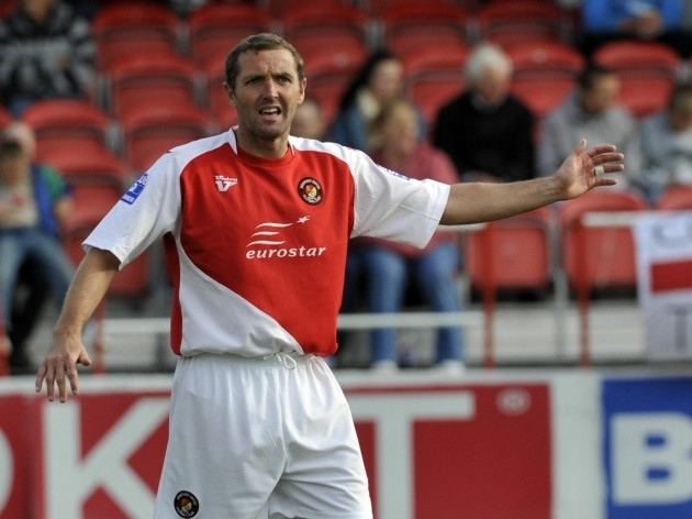 Paul McCarthy (footballer, born 1971) Former Ebbsfleet manager Liam Daish leads tributes to FA Trophy