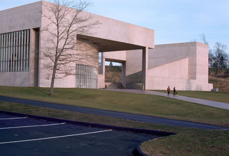 Paul Mellon Arts Center Paul Mellon Arts Center MIT Libraries