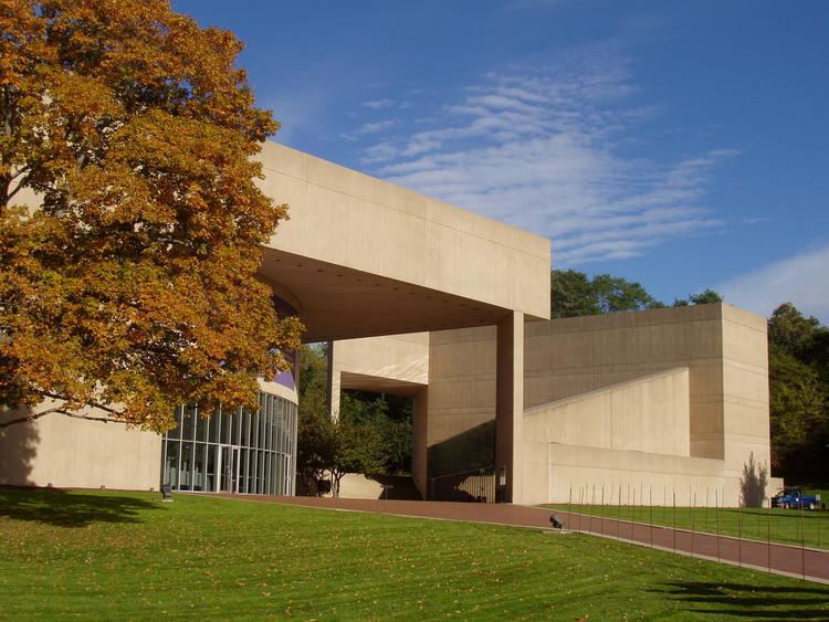 Paul Mellon Arts Center Paul Mellon Arts Center Choate Rosemary Hall by IM Pei