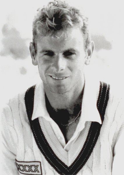 Paul Reiffel (Cricketer) playing cricket