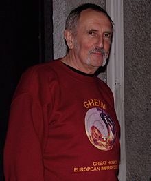 Paul Rutherford (trombonist) httpsuploadwikimediaorgwikipediacommonsthu